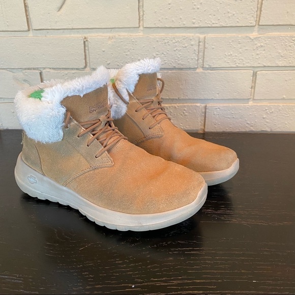 Skechers On-The-Go Lace-Up Ankle Boots-Joy Plush Dreams Size 7.5 - Picture 1 of 7